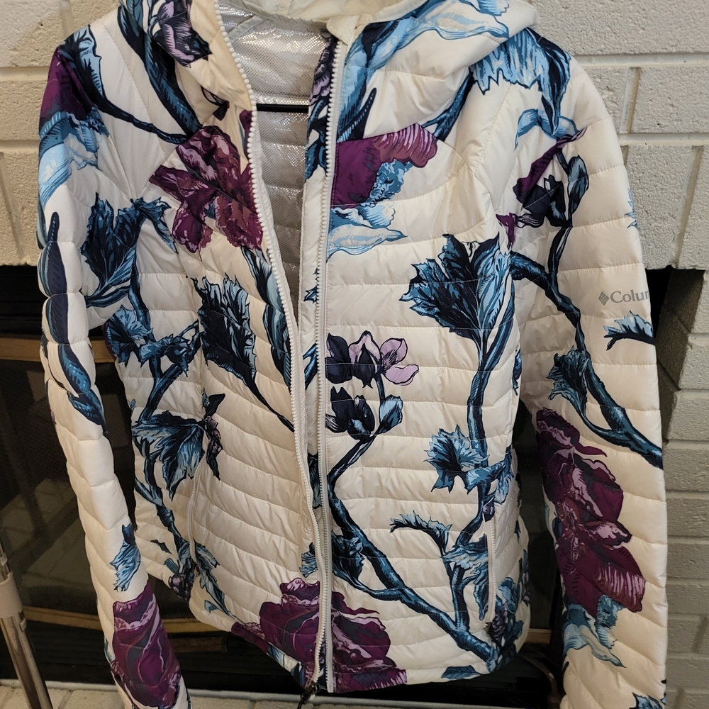 Columbia Women's Floral Puffer Jacket - White and Purple